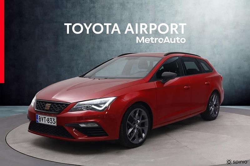 Käytetty Seat Leon ST 4Drive 301 HP (221 kW) 2019 Punainen Farmari