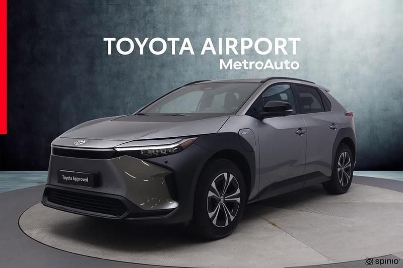 Käytetty Toyota bZ4X Edition 252 kW (343 HP) 2025 Harmaa Katumaasturi