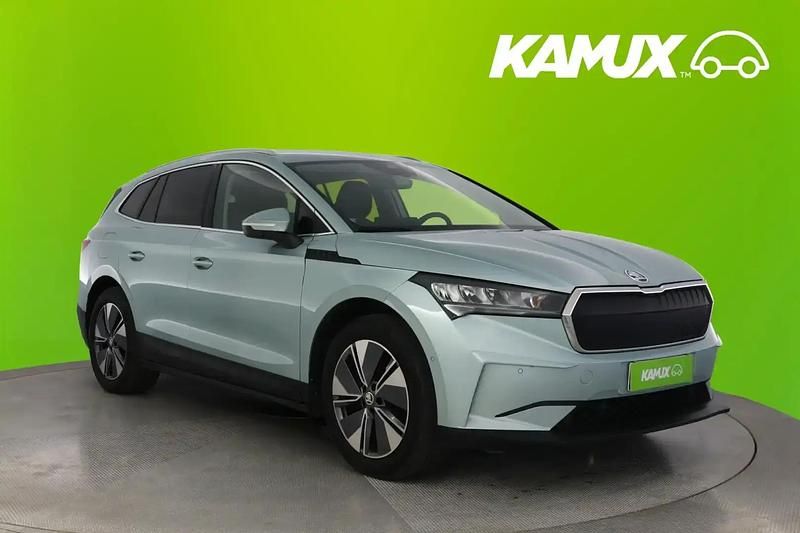 Hopea / harmaa Käytetty 2022 Skoda Enyaq iV Loft Katumaasturi | 27 700 € (Perustarjous) - Kuva 1/4