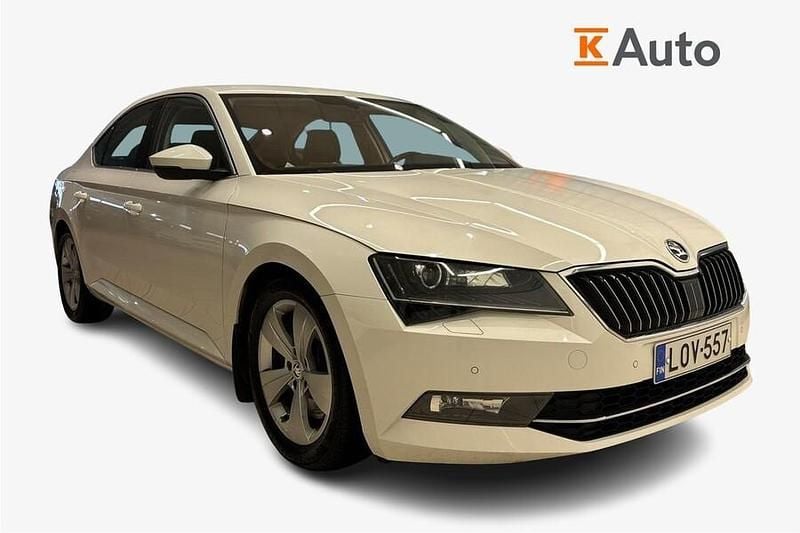 Valkoinen Käytetty 2019 Skoda Superb Business Line Sedan | 26 370 € (Hyvä tarjous) - Kuva 1/3