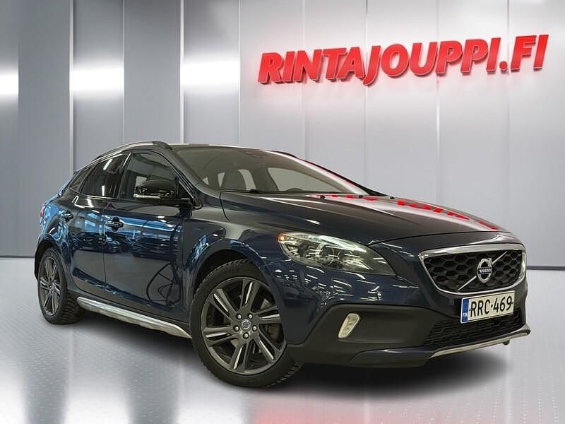 Käytetty Volvo V40 Summum 254 HP (186 kW) 2013 Viistoperä