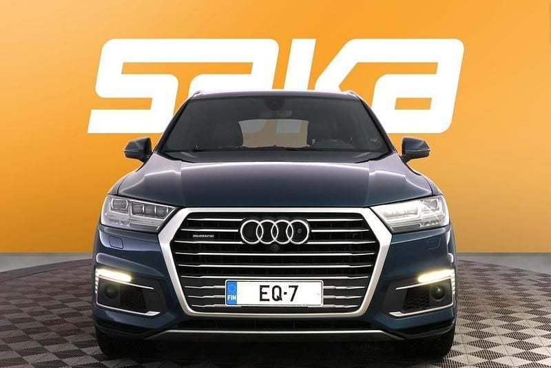 Käytetty Audi Q7 Business 385 HP (283 kW) 2018 Katumaasturi