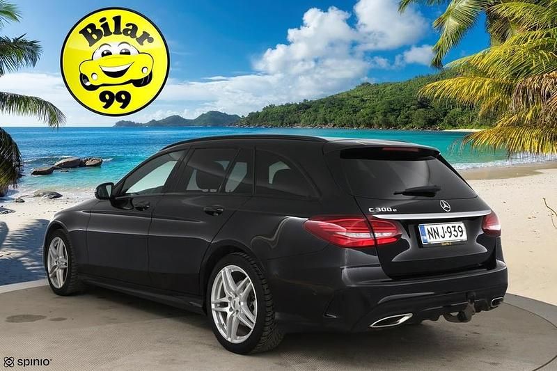 Käytetty Mercedes C300e AMG 320 HP (235 kW) 2021 Farmari