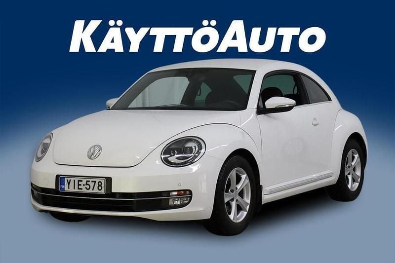 Käytetty VW Beetle Design 105 HP (77 kW) 2012 Valkoinen Viistoperä