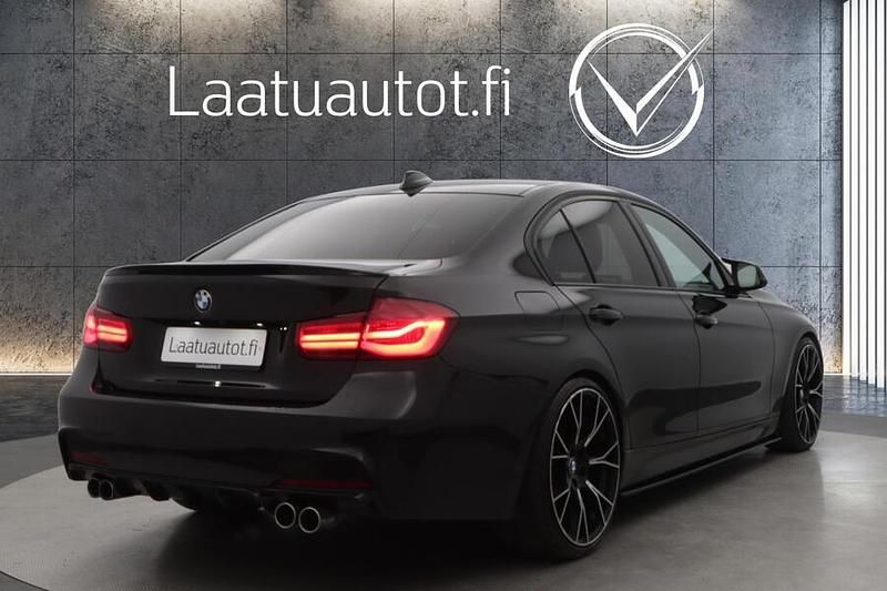 Käytetty BMW 330e 252 HP (185 kW) 2016 Sedan