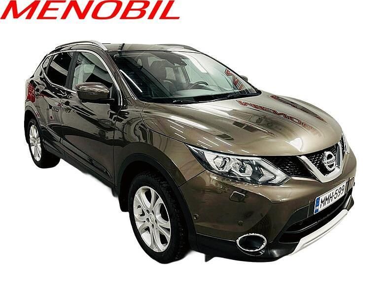 Käytetty 2015 Nissan Qashqai 360º Katumaasturi | 11 450 € (Hyvä tarjous) - Kuva 1/4
