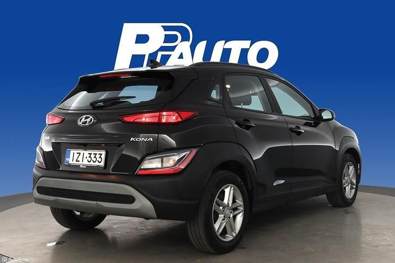 Käytetty Hyundai Kona Comfort 120 HP (88 kW) 2021 Musta Katumaasturi
