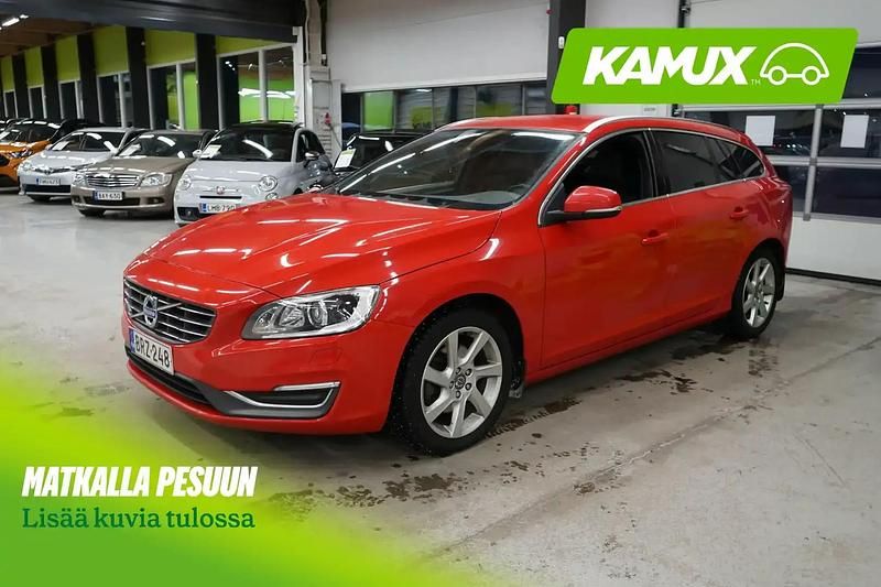 Käytetty Volvo V60 Summum 181 HP (133 kW) 2014 Punainen Farmari