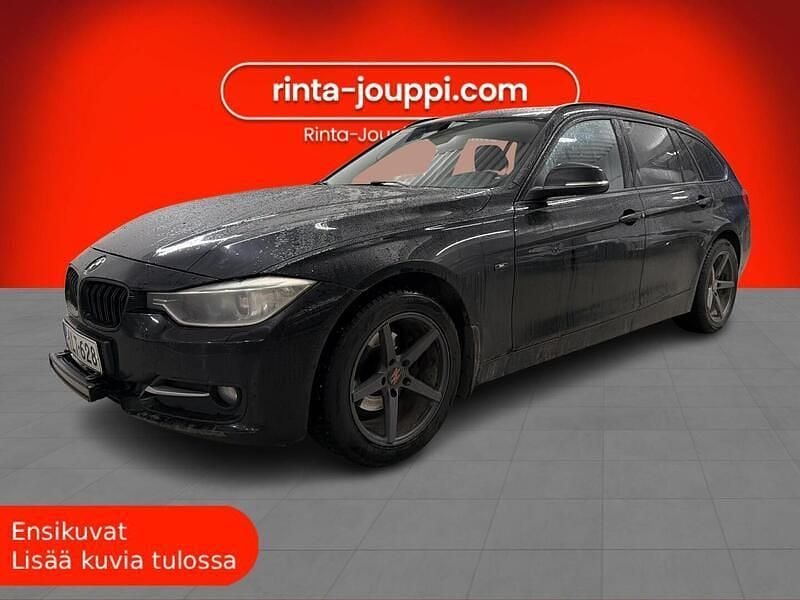 Musta Käytetty 2015 BMW 318 Farmari | 9 900 € (Perustarjous) - Kuva 1/3