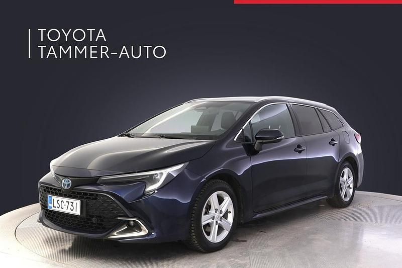 Käytetty Toyota Corolla Edition 140 HP (102 kW) 2023 Sininen Farmari