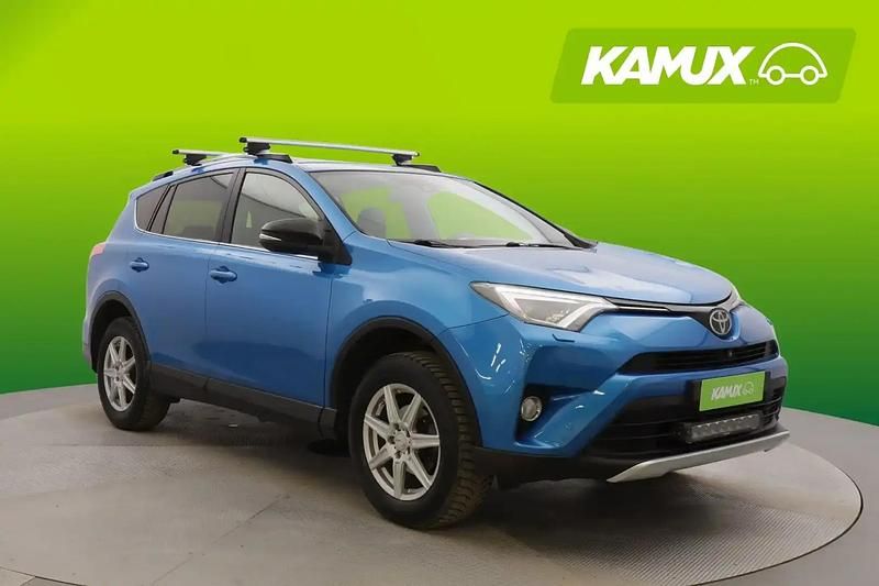 Käytetty Toyota RAV4 Multidrive S 152 HP (111 kW) 2016 Sininen Katumaasturi