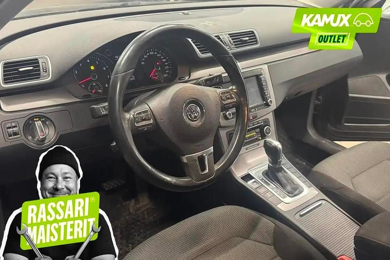 Käytetty VW Passat Comfortline 160 HP (117 kW) 2011 Hopea / harmaa Sedan