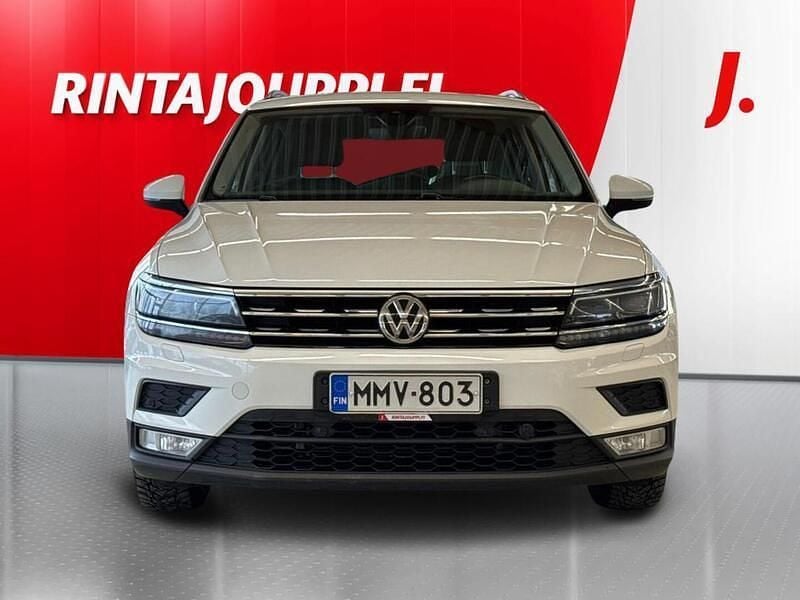 Käytetty VW Tiguan Comfortline 150 HP (110 kW) 2017 Valkoinen Katumaasturi