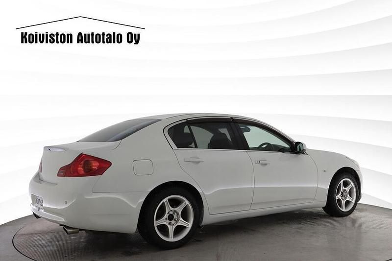 Käytetty Nissan Skyline 224 HP (164 kW) 2007 Sedan