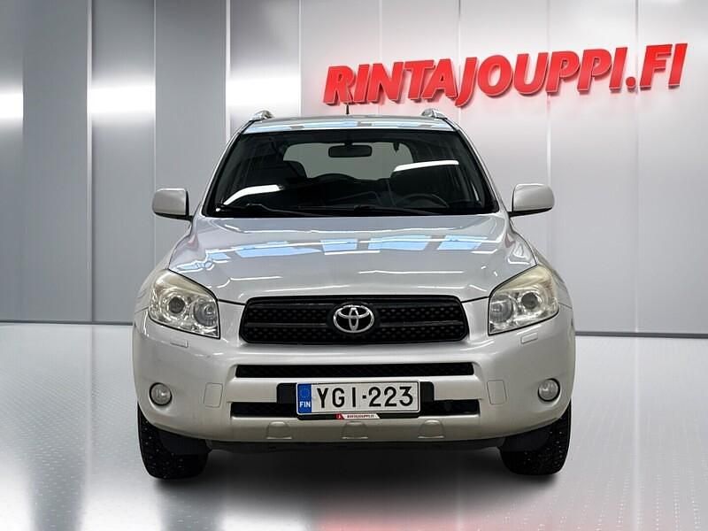 Käytetty Toyota RAV4 136 HP (100 kW) 2006 Katumaasturi