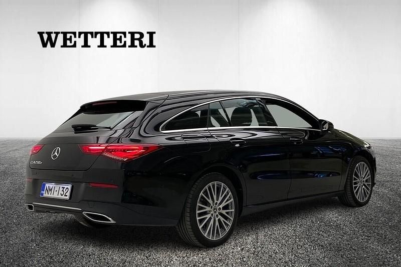 Käytetty Mercedes CLA250e Business 160 HP (117 kW) 2022 Musta Sedan