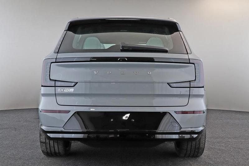 Uusi Volvo EX90 Performance 380 kW (517 HP) 2025 Harmaa Katumaasturi