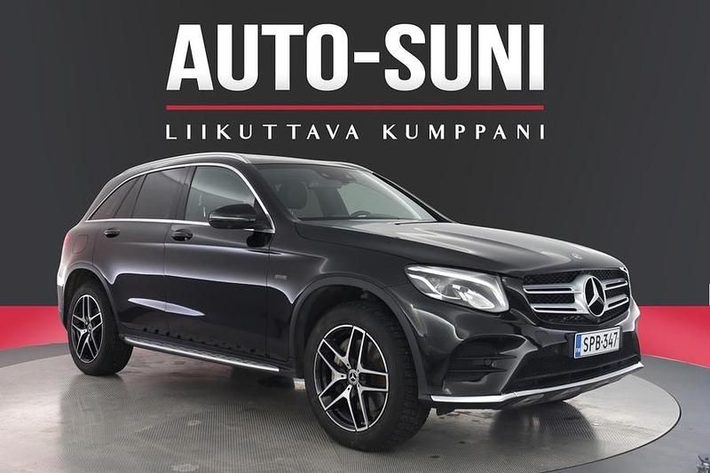 Käytetty Mercedes GLC350 Business 211 HP (155 kW) 2018 Katumaasturi