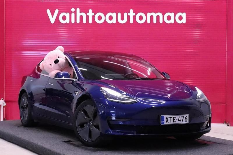 Sininen Käytetty 2019 Tesla Model 3 Long Range AWD Sedan | 23 490 € (Perustarjous) - Kuva 1/3