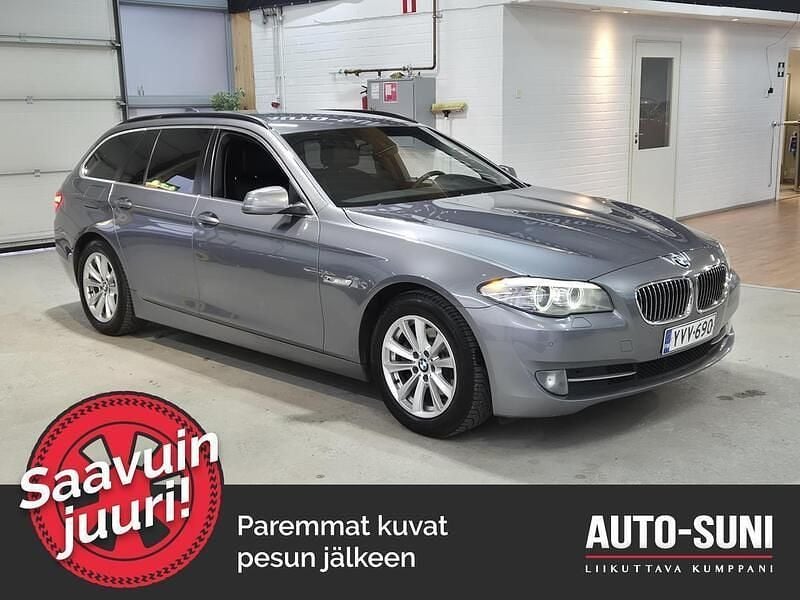 Käytetty 2013 BMW 520 Farmari | 11 790 € (Supertarjous) - Kuva 1/3