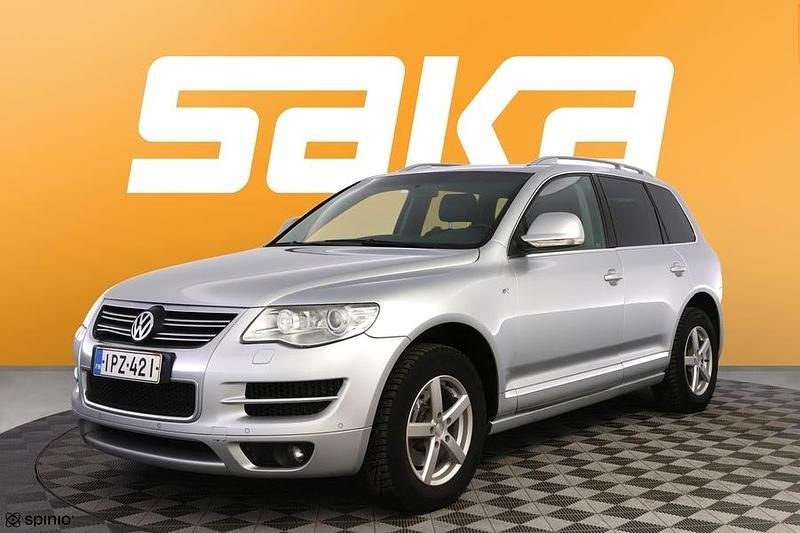 Käytetty VW Touareg R-line 239 HP (175 kW) 2010 Katumaasturi