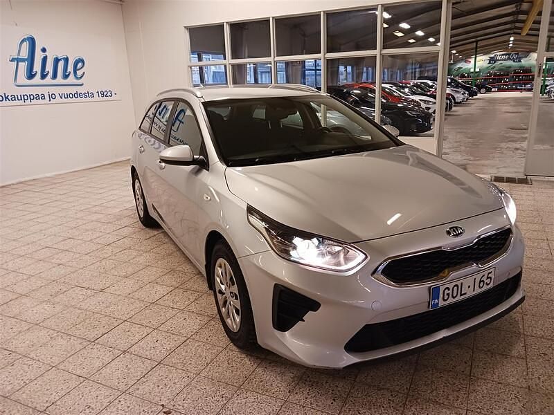 Käytetty Kia Ceed Sportswagon Active 101 HP (74 kW) 2020 Hopea Farmari