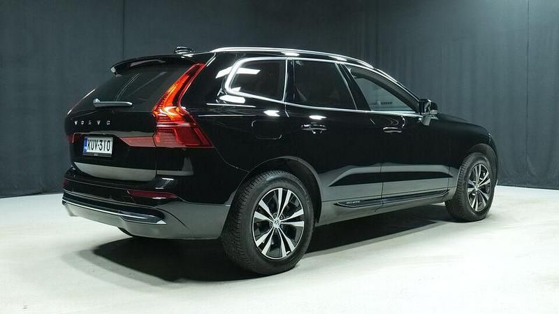 Käytetty Volvo XC60 Performance 456 HP (335 kW) 2023 Musta Katumaasturi