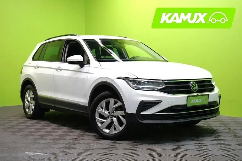 Valkoinen Käytetty 2022 VW Tiguan Katumaasturi | 28 400 € (Perustarjous) - Kuva 1/4