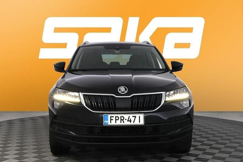 Käytetty Skoda Karoq Business Line 150 HP (110 kW) 2021 Katumaasturi