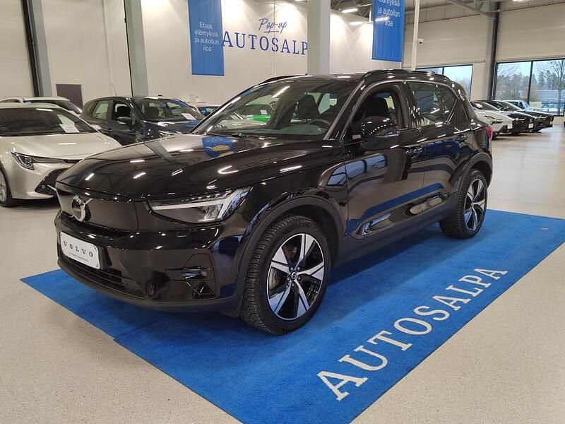 Käytetty 2023 Volvo XC40 Plus Katumaasturi | 35 900 € (Perustarjous) - Kuva 1/4