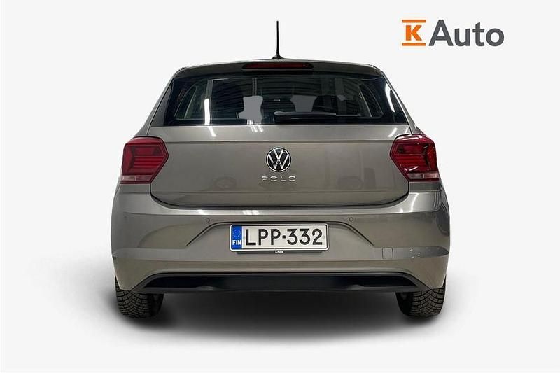 Käytetty VW Polo Style 95 HP (69 kW) 2021 Harmaa Viistoperä