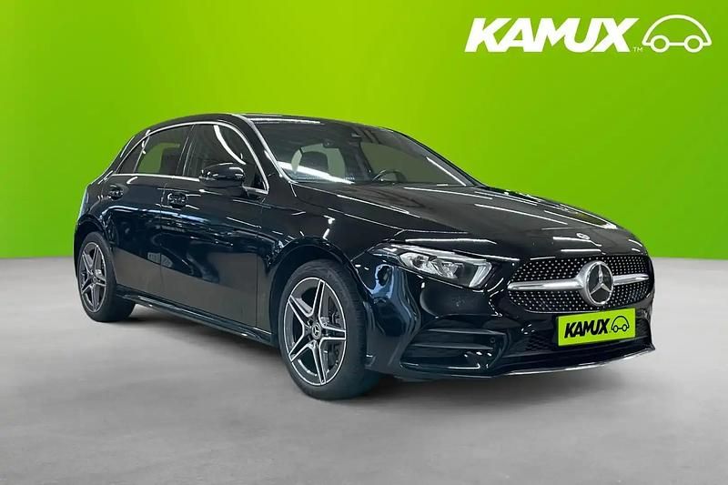 Musta Käytetty 2023 Mercedes A250 AMG line Sedan | 25 690 € (Hieman kallis) - Kuva 1/4