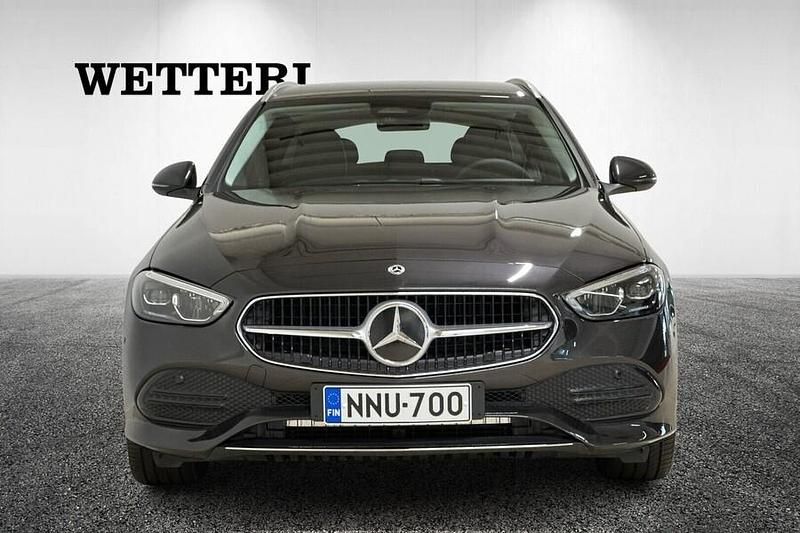 Käytetty Mercedes C300e Business 204 HP (150 kW) 2024 Harmaa Farmari