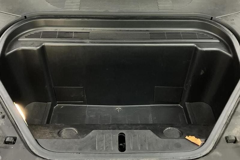 Käytetty Ford Mustang Mach-E Premium 216 kW (294 HP) 2022 Katumaasturi