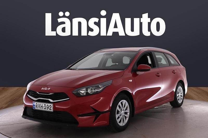 Käytetty Kia Ceed Sportswagon LX 120 HP (88 kW) 2023 Vihreä Farmari