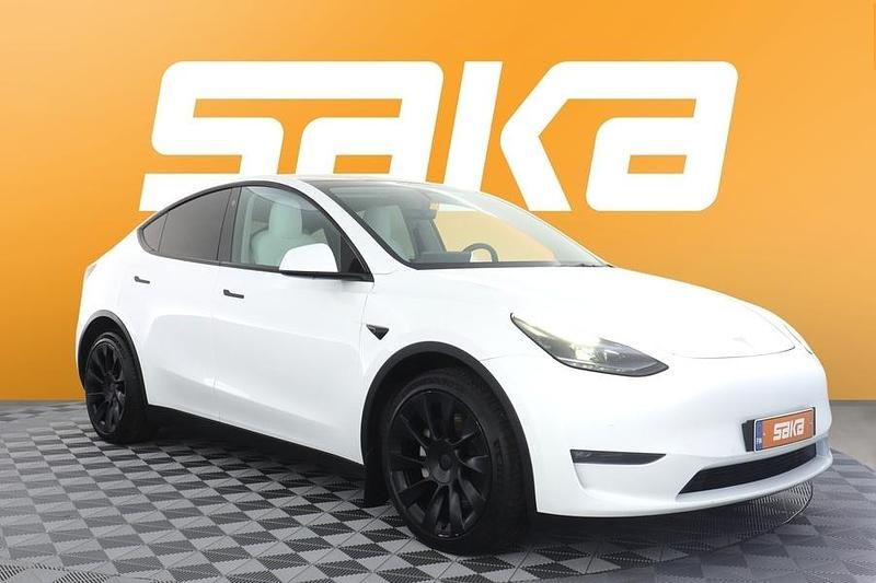 Käytetty Tesla Model Y 258 kW (351 HP) 2021 Katumaasturi