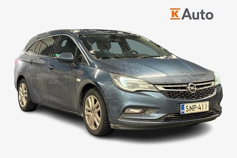 Käytetty Opel Astra Innovation 136 HP (100 kW) 2016 Sininen Farmari