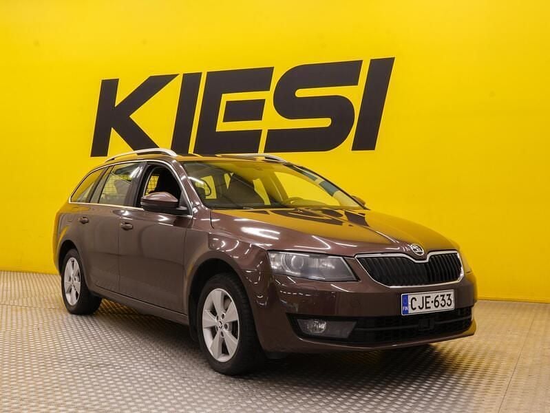 Käytetty Skoda Octavia Elegance 180 HP (132 kW) 2013 Farmari