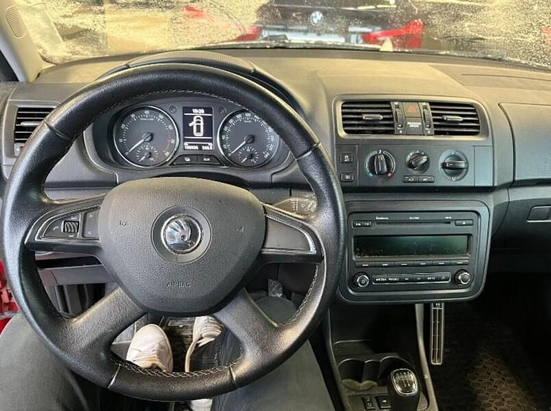 Käytetty Skoda Fabia Fresh 86 HP (63 kW) 2014 Punainen Farmari