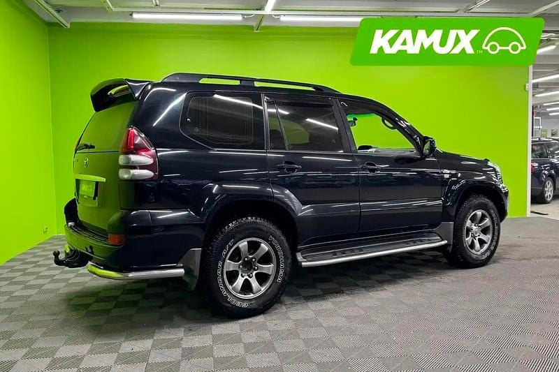 Käytetty Toyota Land Cruiser Executive 235 HP (172 kW) 2008 Musta Katumaasturi