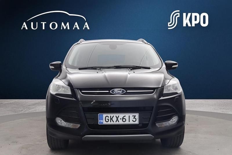 Käytetty Ford Kuga Titanium 140 HP (102 kW) 2014 Musta Katumaasturi