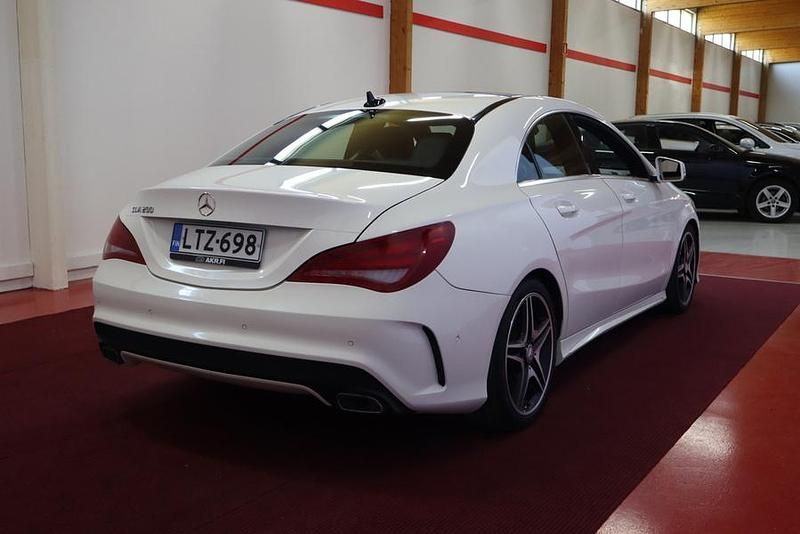 Käytetty Mercedes CLA200 Business 156 HP (114 kW) 2013 Coupe - kaksiovinen