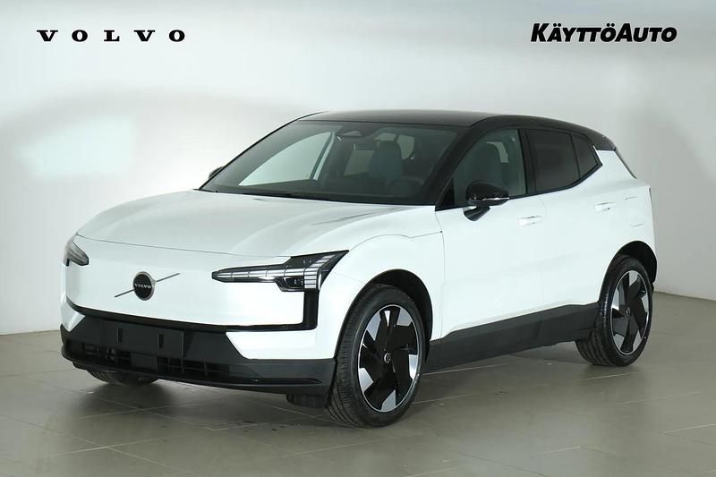 Uusi Volvo EX30 Performance 314 kW (428 HP) 2026 Crystal white met. Katumaasturi