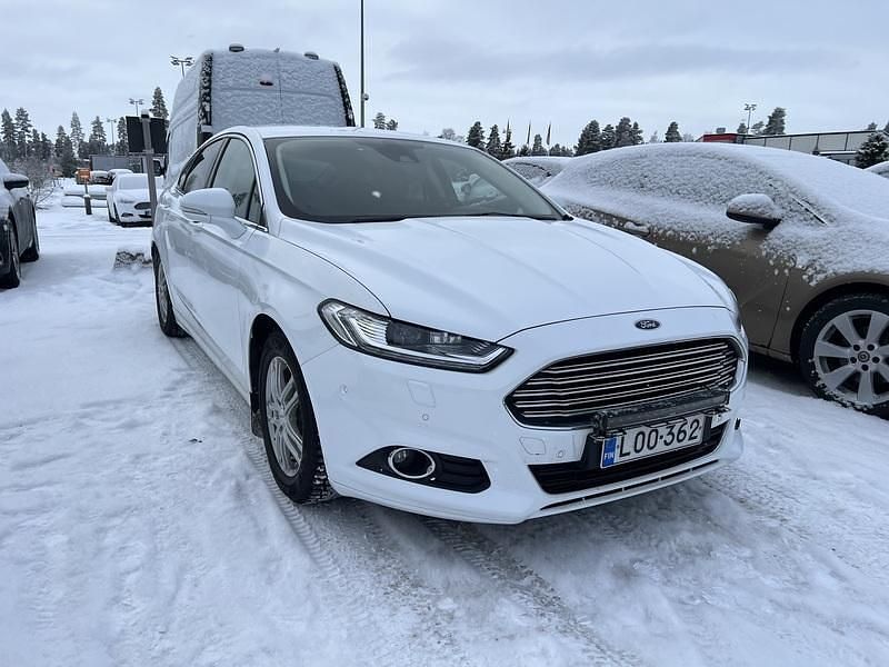 Käytetty Ford Mondeo Titanium 150 HP (110 kW) 2018 Viistoperä