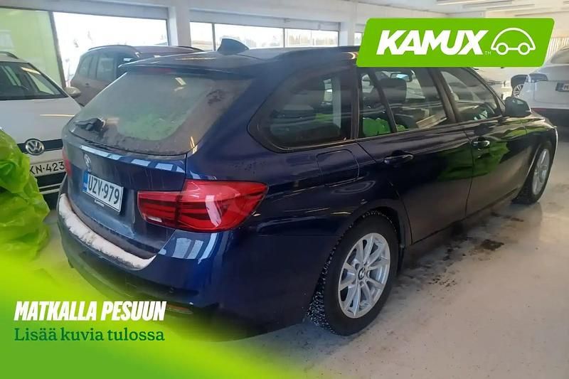 Käytetty BMW 320 184 HP (135 kW) 2017 Sininen Farmari