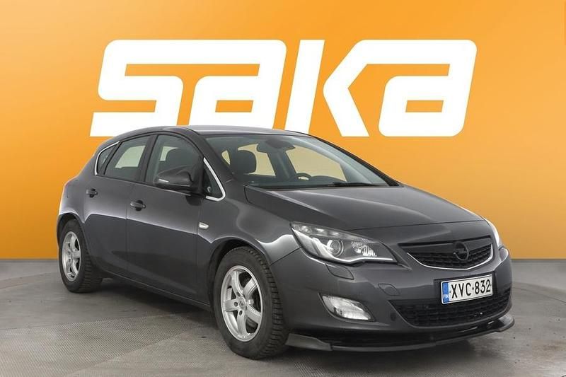 Käytetty Opel Astra Sport 180 HP (132 kW) 2010 Viistoperä