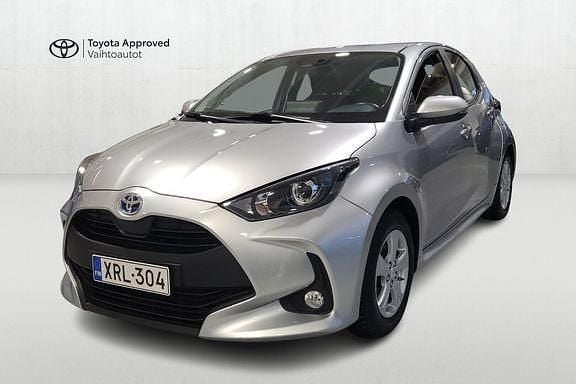 Käytetty Toyota Yaris Active 114 HP (83 kW) 2022 1lo Viistoperä