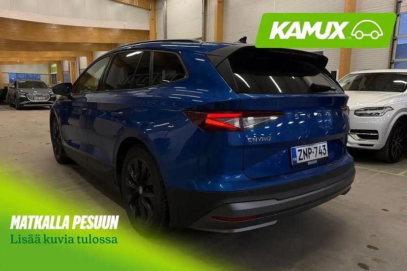 Käytetty Skoda Enyaq iV Loft 131 kW (179 HP) 2021 Sininen Katumaasturi