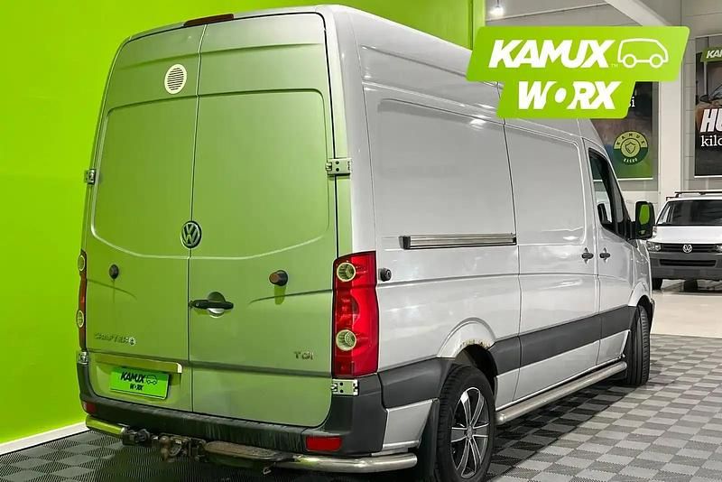 Käytetty VW Crafter 136 HP (100 kW) 2012 Hopea / harmaa Van