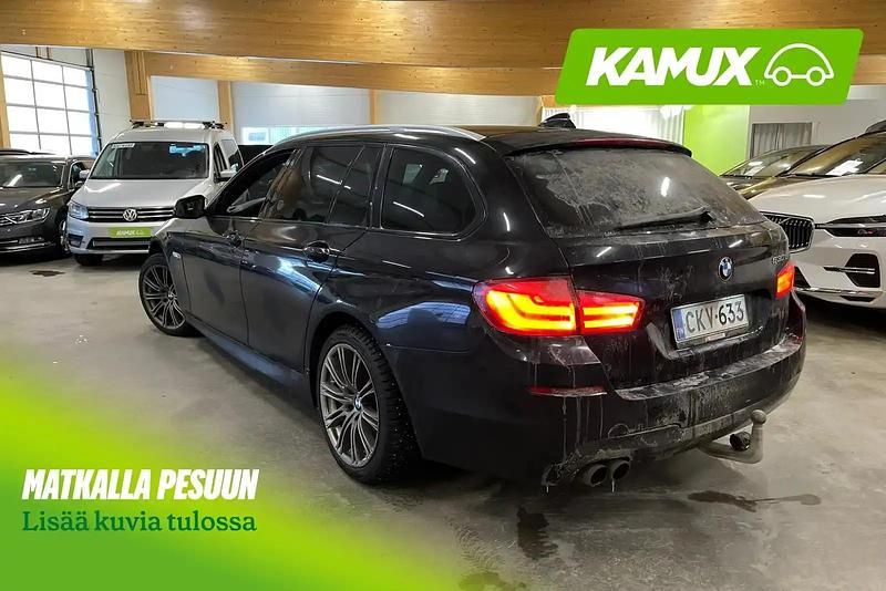 Käytetty BMW 530 M Sport 245 HP (180 kW) 2011 Musta Farmari
